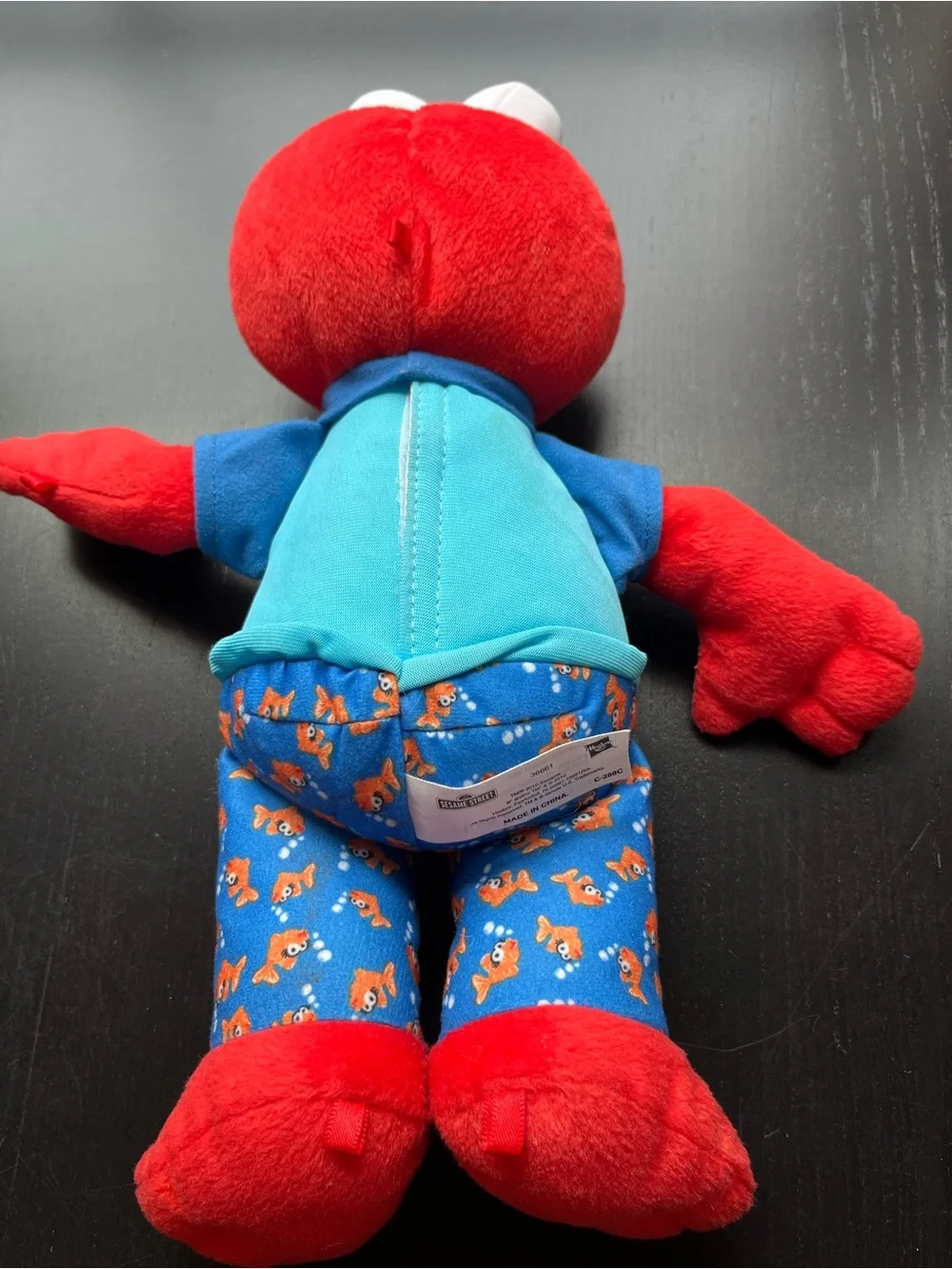 2010 Hasbro Sesame Street Talking Lullaby & Good Night/Sing giggle Elmo micropho